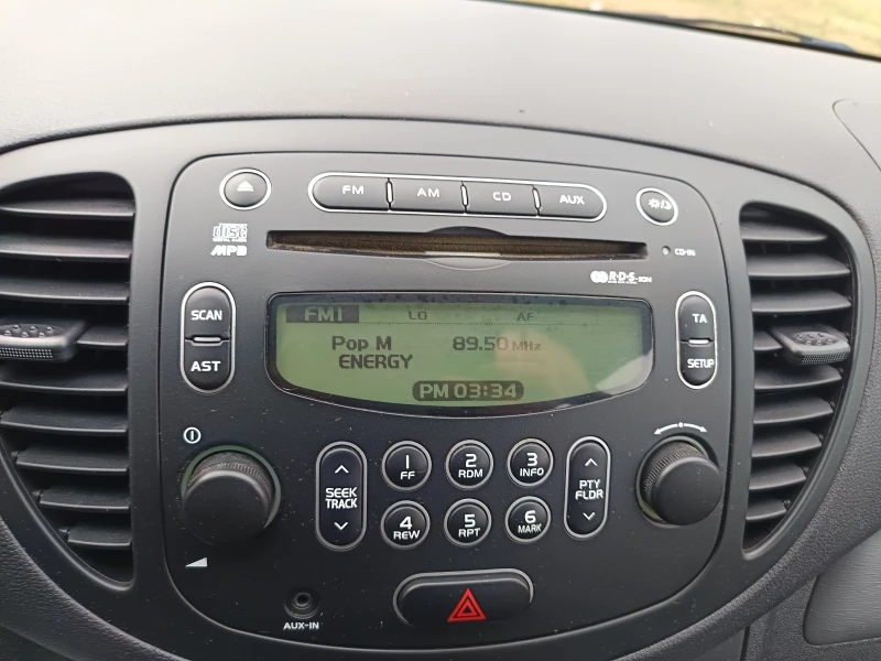 Hyundai I10 1.2i, снимка 15 - Автомобили и джипове - 52367395