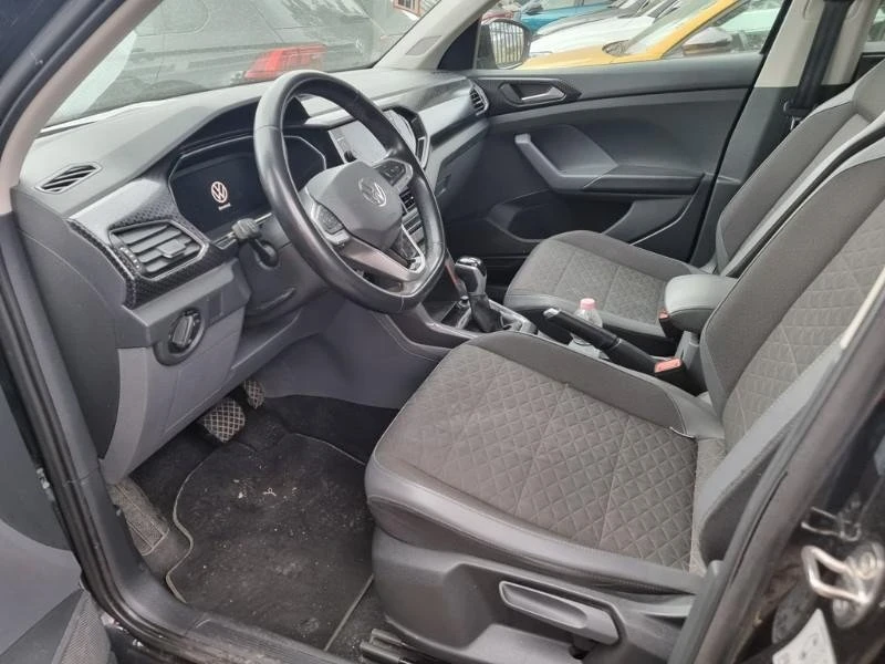 VW T-Cross 1.0 TSI Style - Petrol - Automatic - 110 hp, снимка 4 - Автомобили и джипове - 48437073