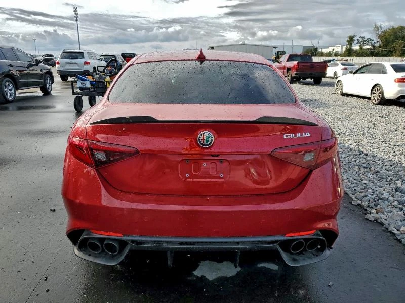 Alfa Romeo Giulia QUADRIFOGLIO  - изображение 6