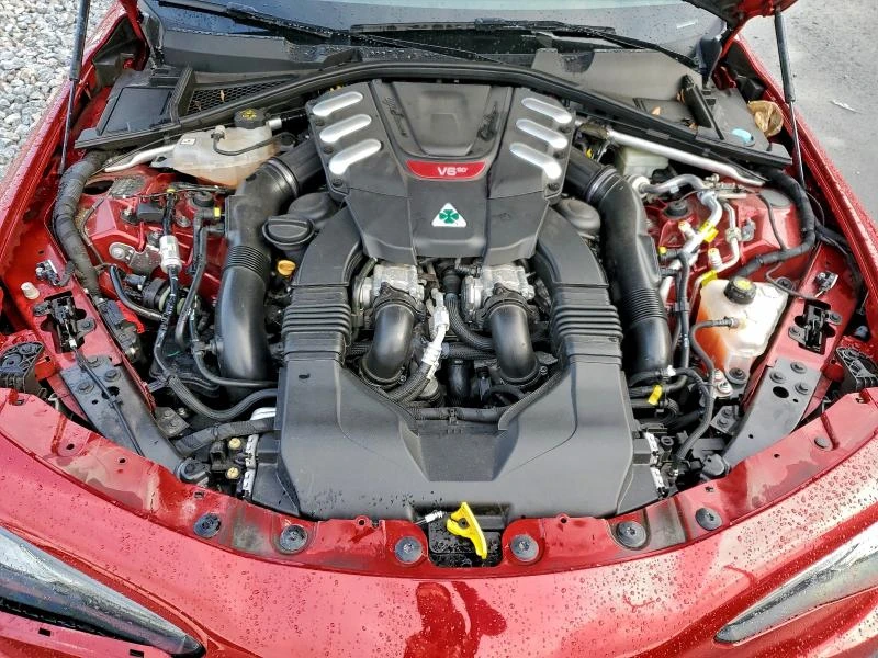 Alfa Romeo Giulia QUADRIFOGLIO , снимка 11 - Автомобили и джипове - 53211412