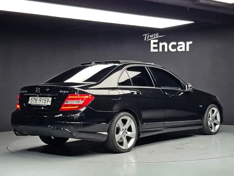 Mercedes-Benz C 220 Cdi 4Matic Edition C - изображение 2