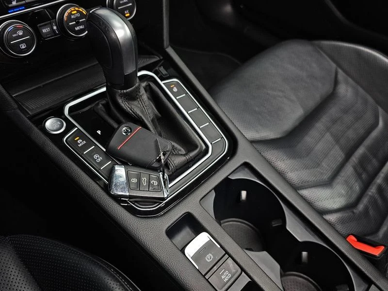 VW Arteon 2.0 TDI Presige 4Motion| 190к.с., снимка 9 - Автомобили и джипове - 56309567