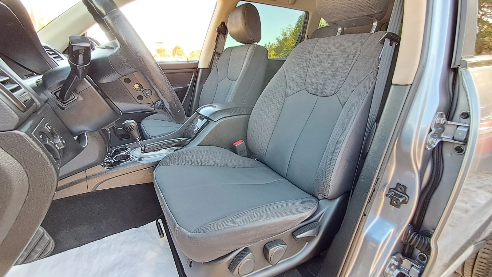 SsangYong Rexton 4X4 ���� �� 7����� ���������� ����� ���� ����� ��� | Mobile.bg � ����������� 7