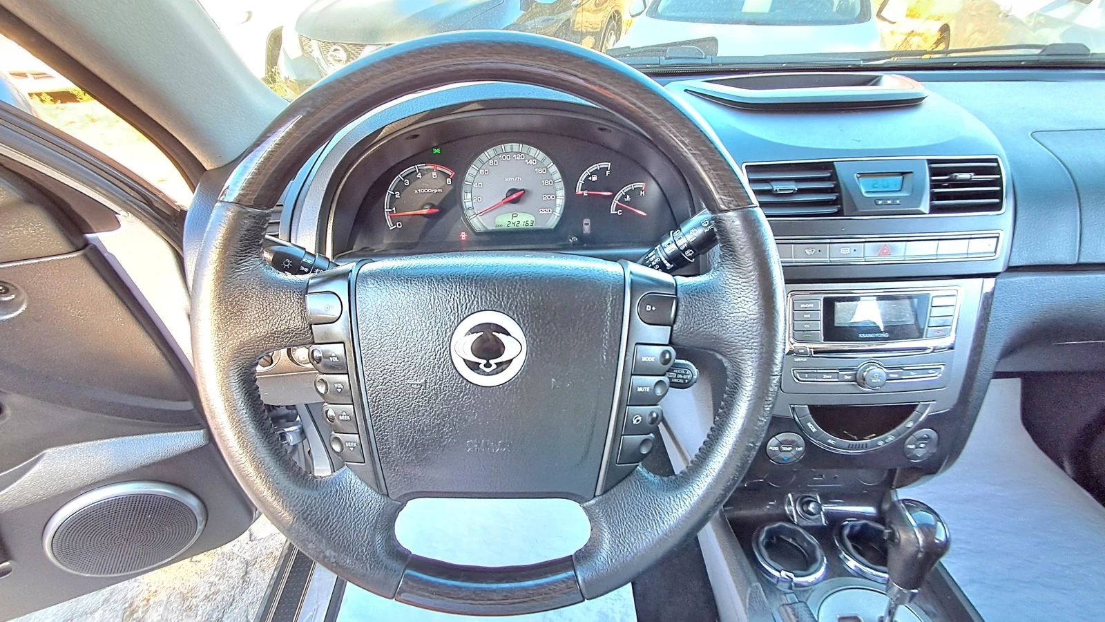 SsangYong Rexton 4X4 ���� �� 7����� ���������� ����� ���� ����� ��� | Mobile.bg � ����������� 9