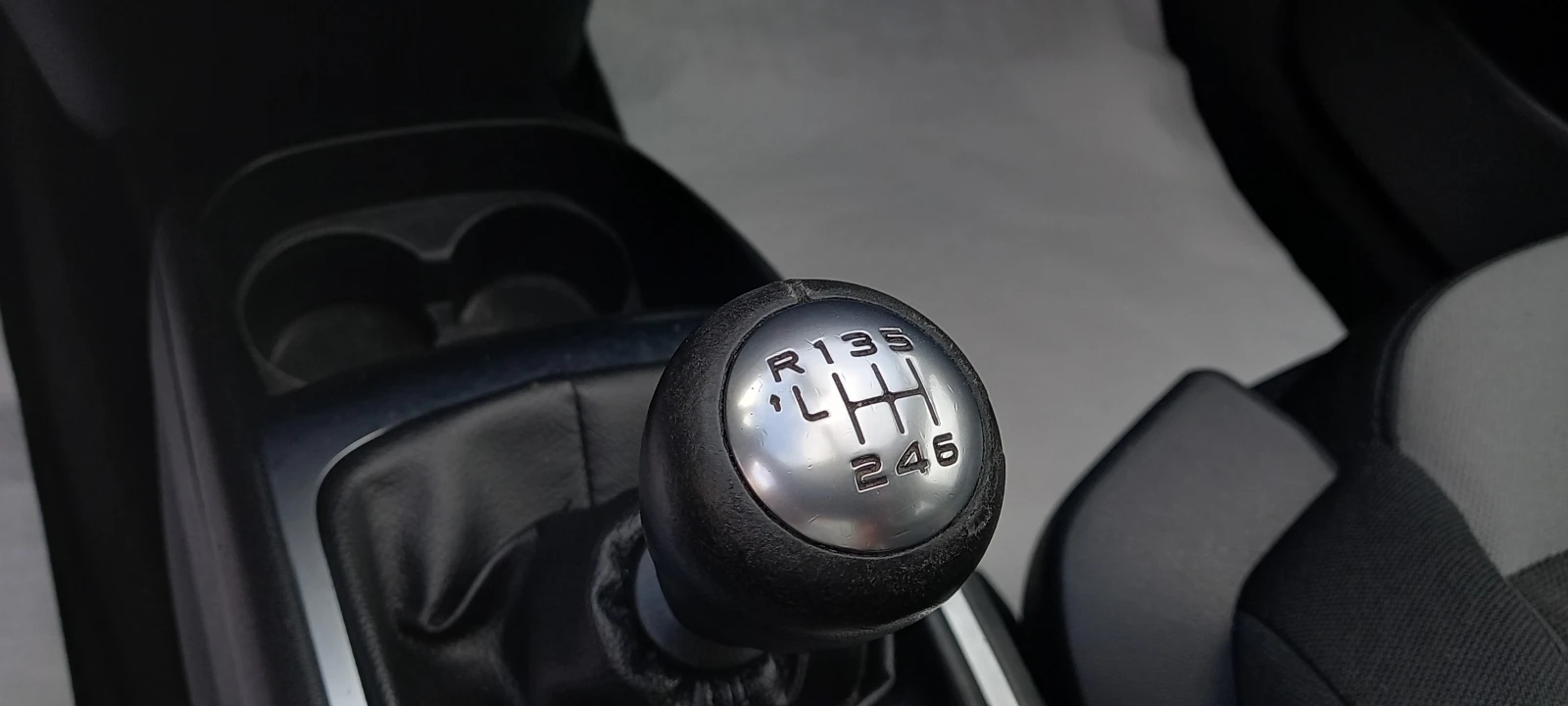 Citroen C4 Picasso 1.6HDi    E   | Mobile.bg   11