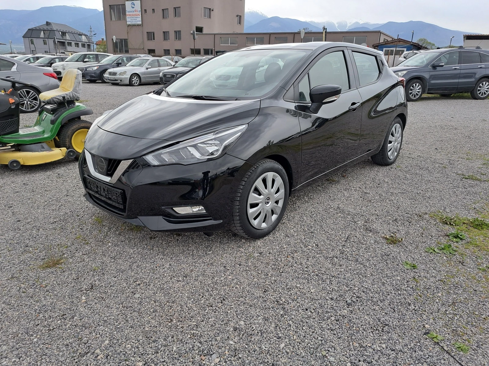 Nissan Micra 1.0i - изображение 10