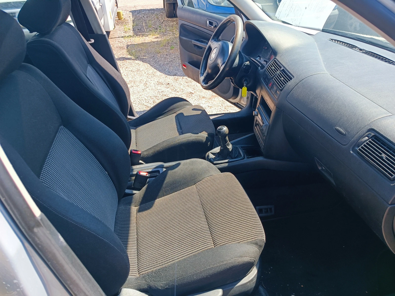 VW Golf 1.6i 101.. ITALIA  | Mobile.bg   11