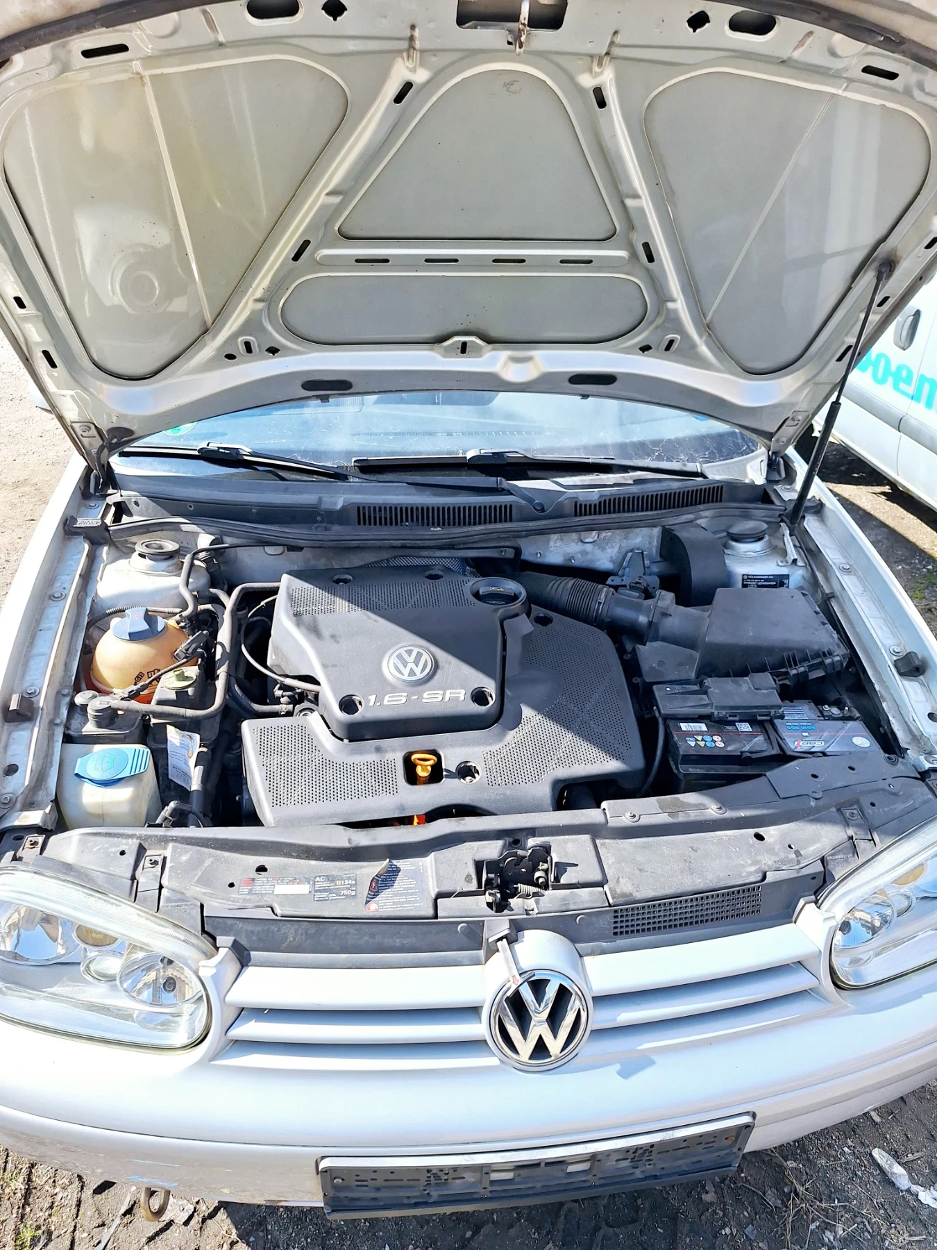 VW Golf 1.6i - изображение 7
