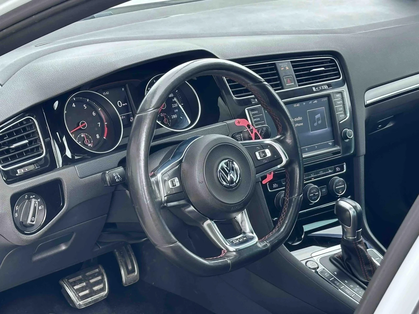 VW Golf 7 GTI - изображение 9