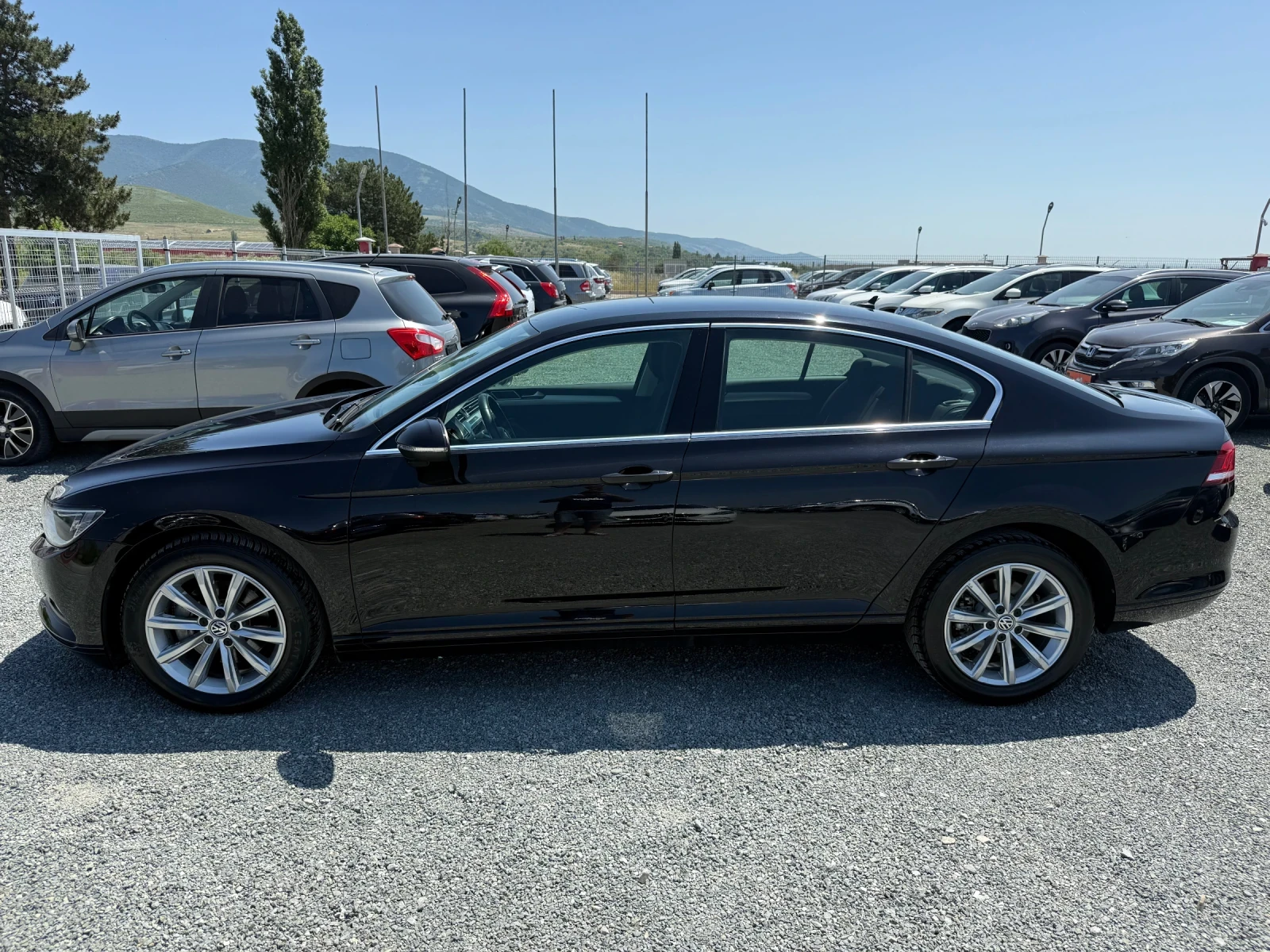 VW Passat (KATO НОВА) - изображение 10