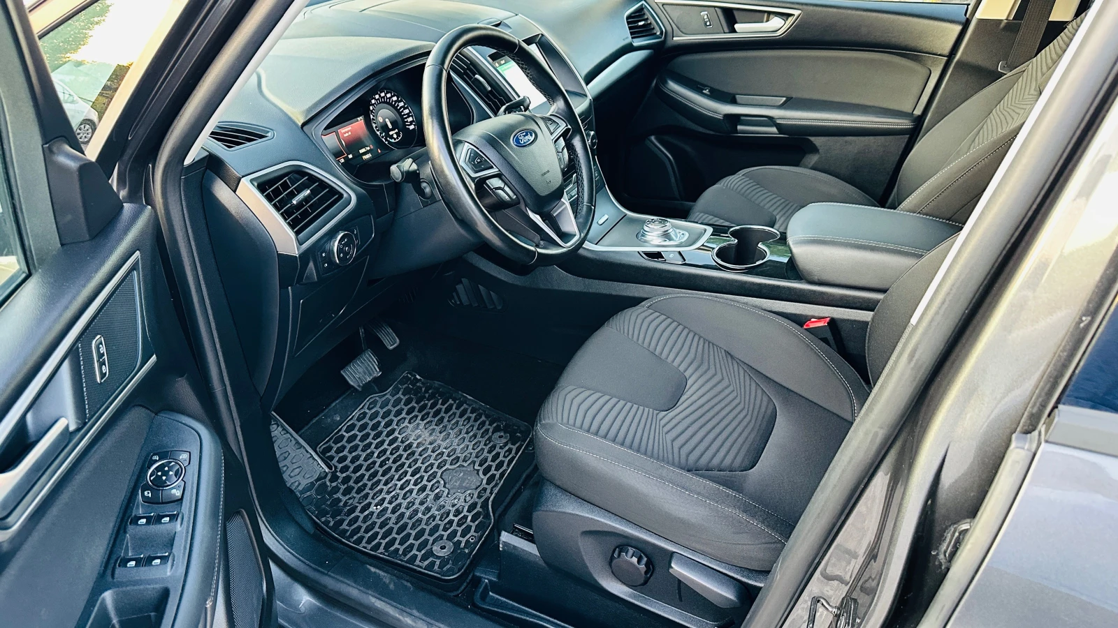 Ford S-Max 2.0d-150kc-8 speed -7места - изображение 7