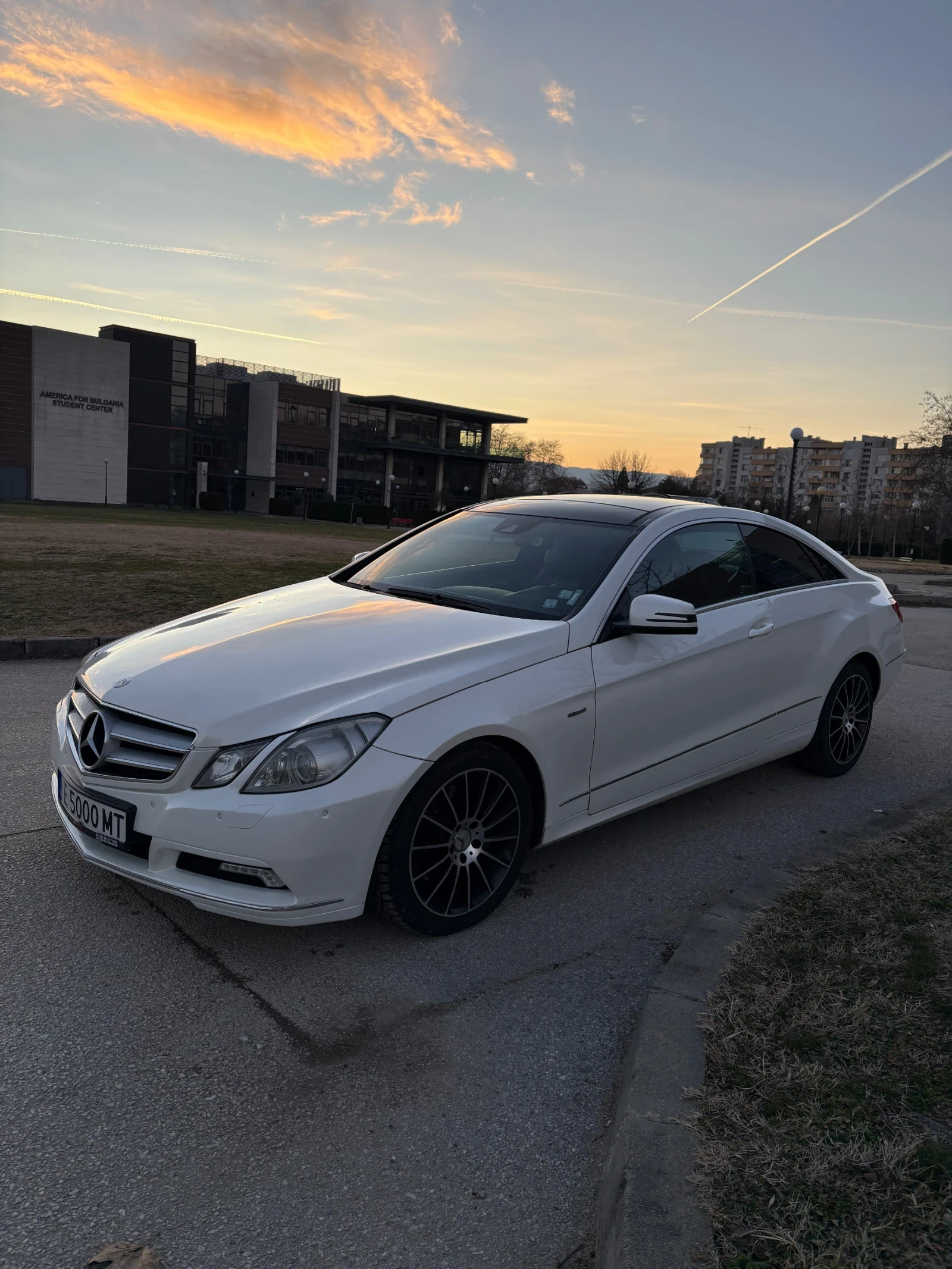 Mercedes-Benz E 250  - изображение 3