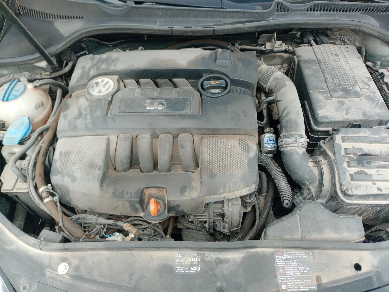 VW Golf 1.6  | Mobile.bg   15