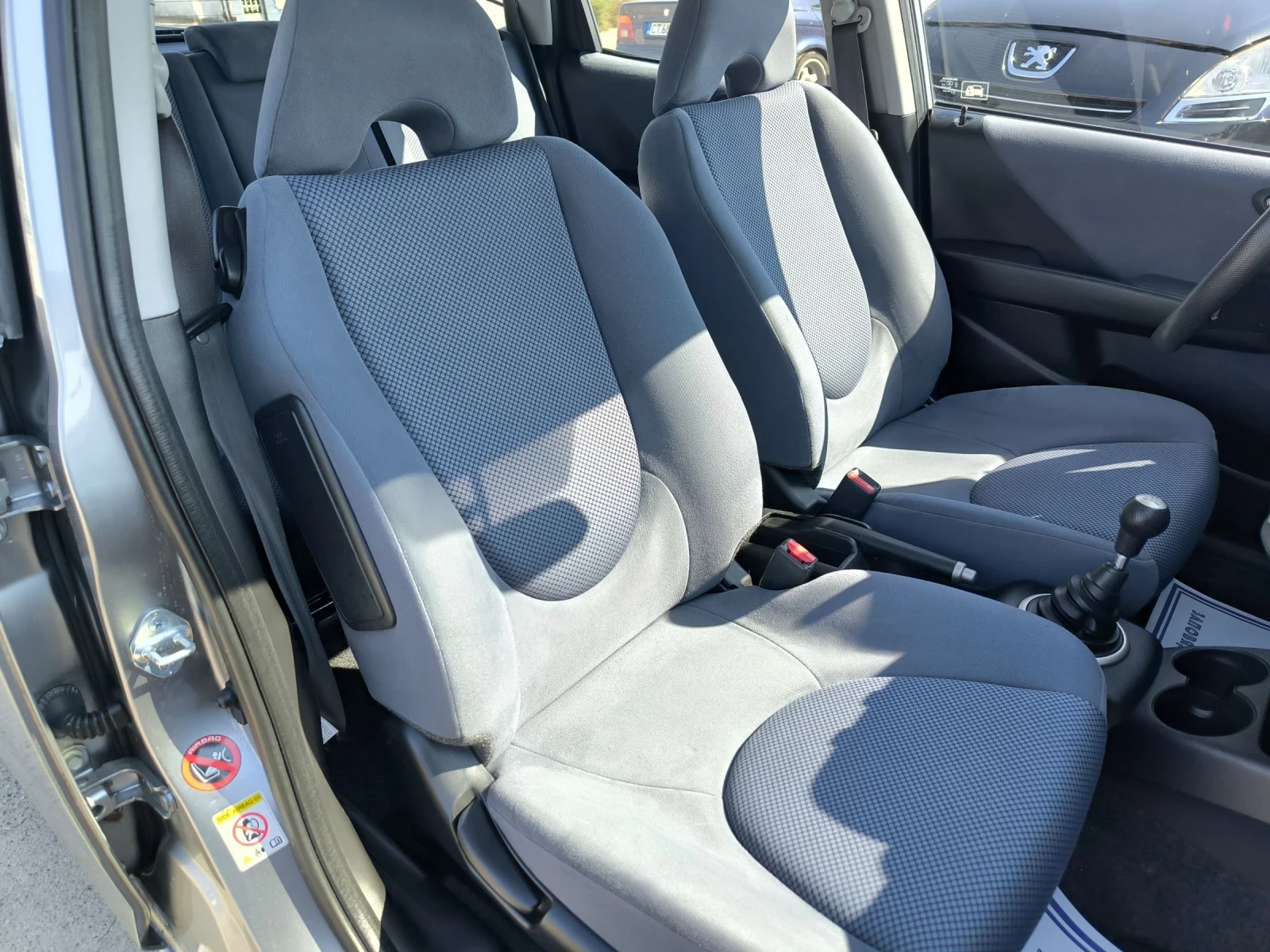 Honda Jazz 1.4i - изображение 8