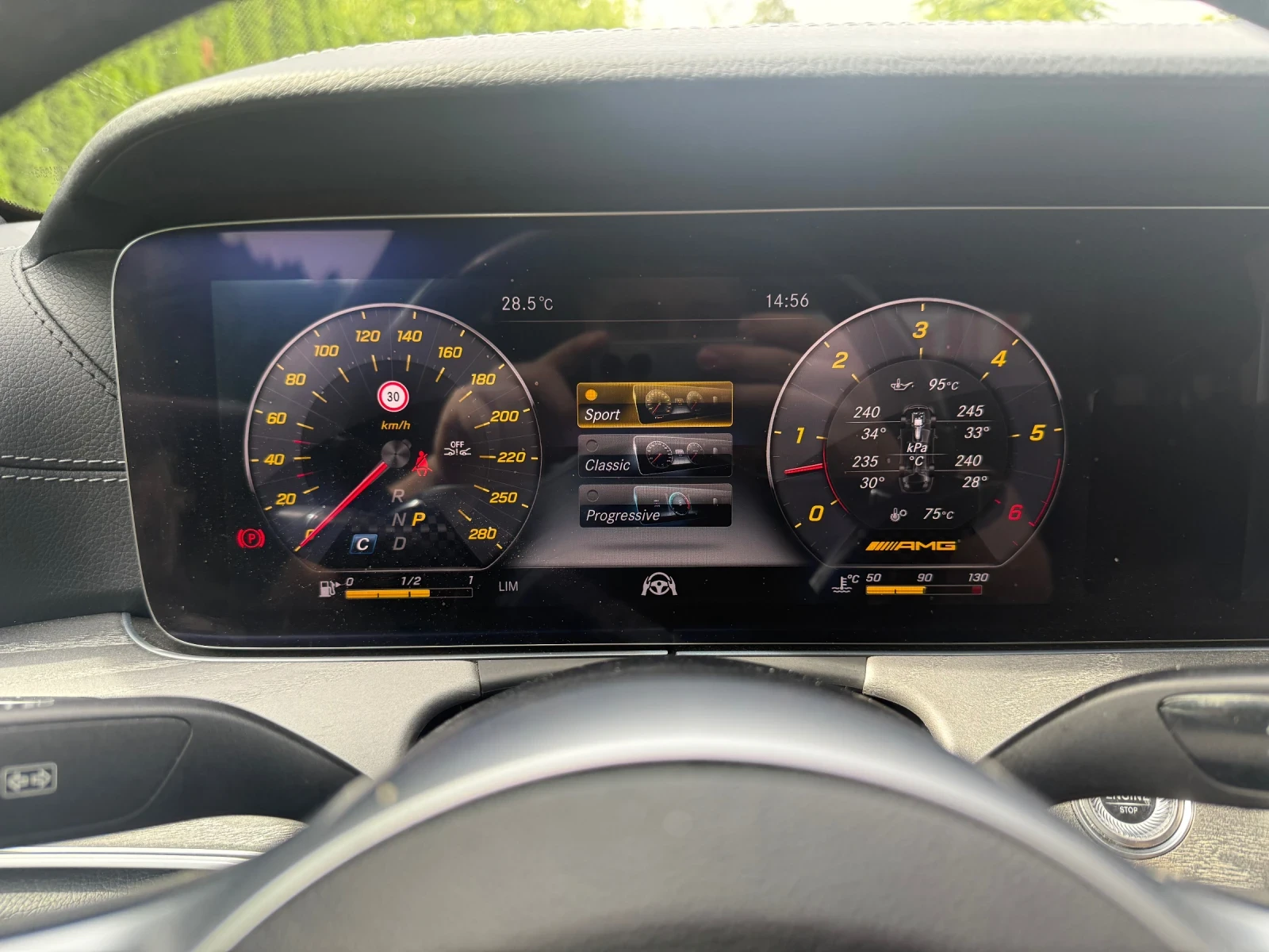 Mercedes-Benz CLS 400 AMG Line - изображение 9