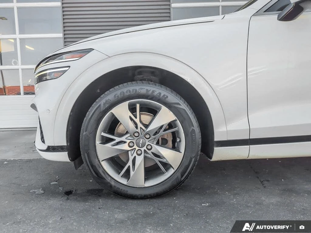 Genesis GV70 PRESTIGE* BOSE* HEAD-UP* 360 CAM* ПАНОРАМА* ОБДУХ - изображение 7