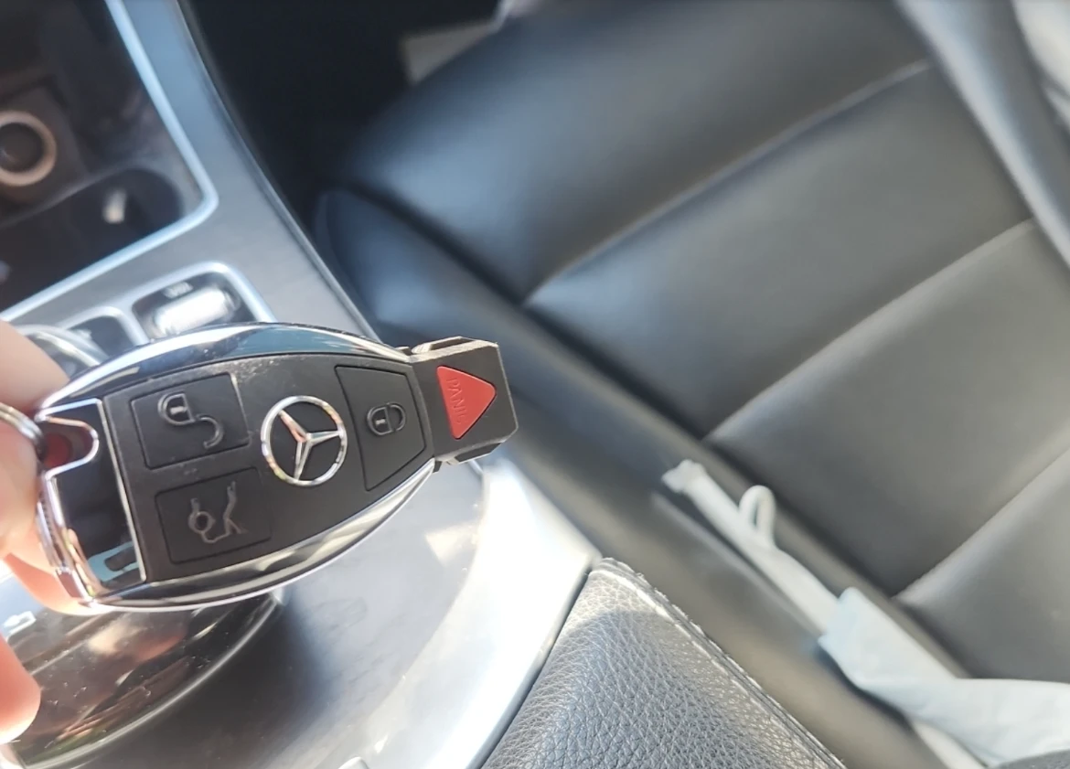 Mercedes-Benz C 300 ПОДГРЕВИ* ШИБИДАХ - изображение 6