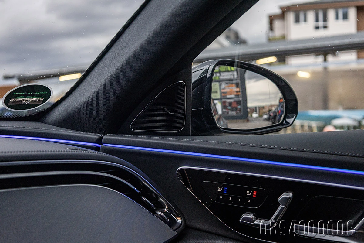 Mercedes-Benz E 53 AMG 4MT 3xMANUFAKTUR 2xEXCL DESIGNO BURM PANO  | Mobile.bg   11