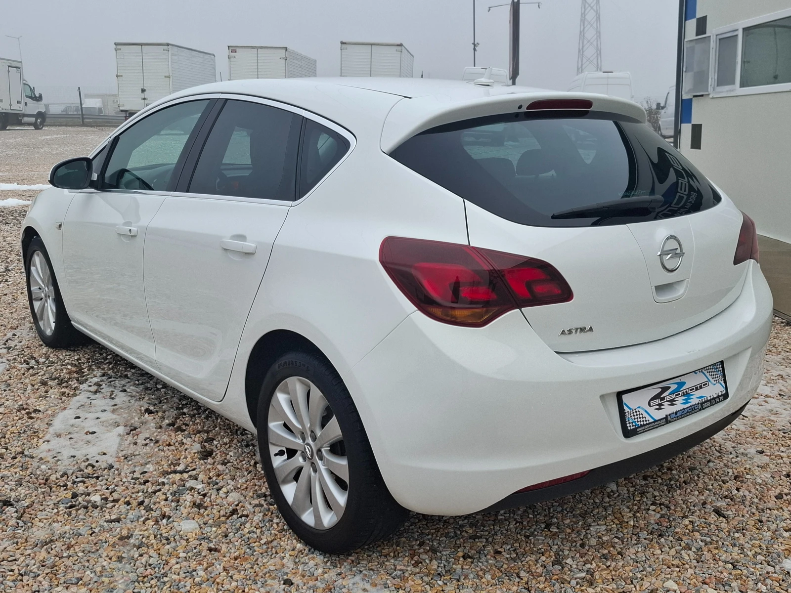 Opel Astra 1.3CDTI/Euro5A - изображение 2