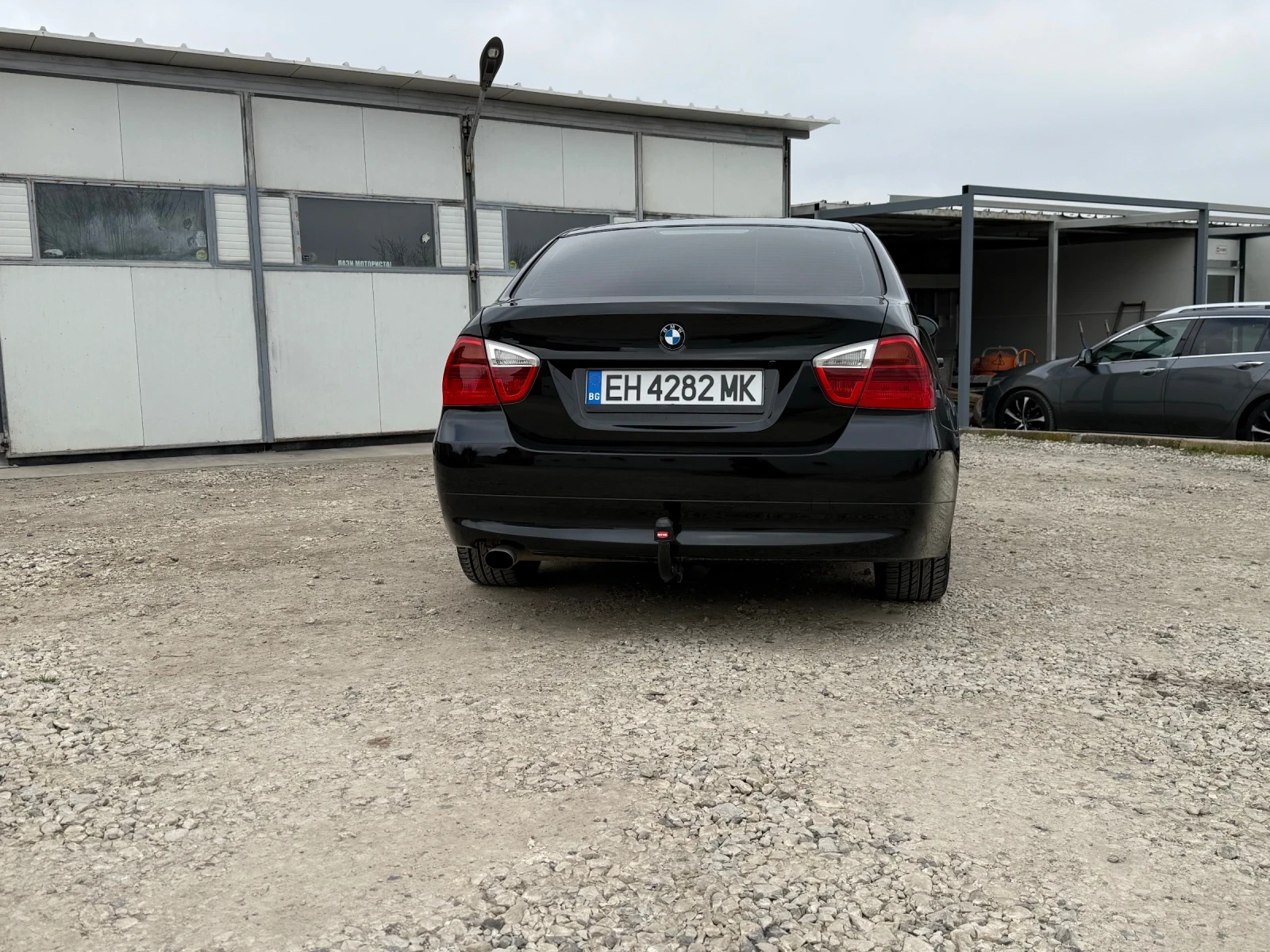 BMW 320, снимка 4 - Автомобили и джипове - 53846600