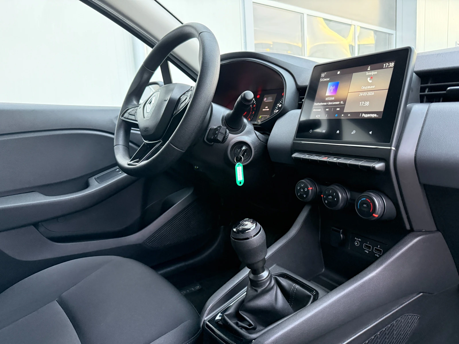 Renault Clio Life 1.0 TCe + газ, снимка 17 - Автомобили и джипове - 53964271
