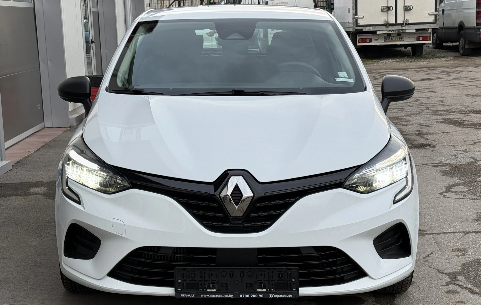 Renault Clio Life 1.0 TCe + газ, снимка 8 - Автомобили и джипове - 53964271