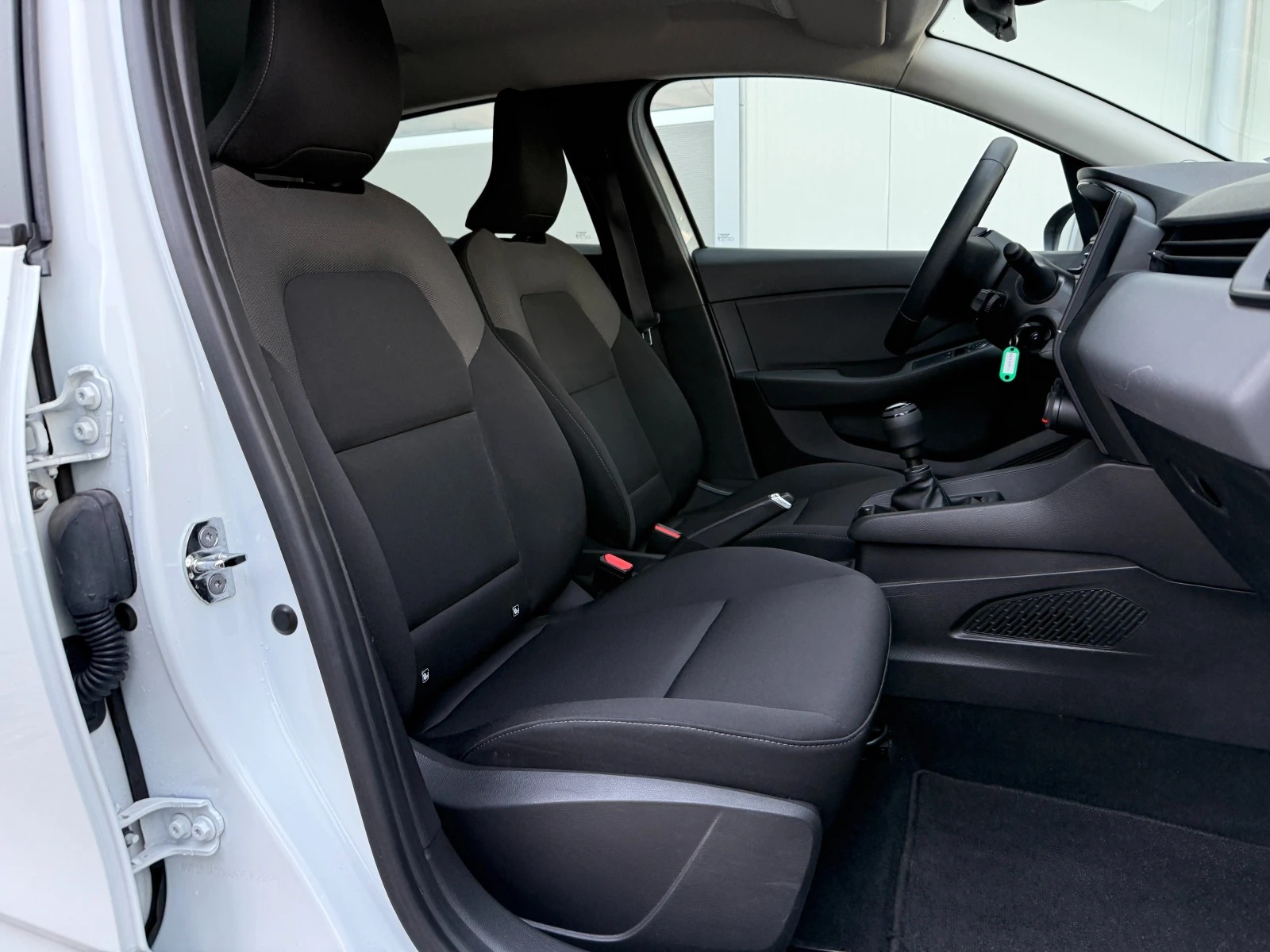 Renault Clio Life 1.0 TCe + газ, снимка 12 - Автомобили и джипове - 53964271