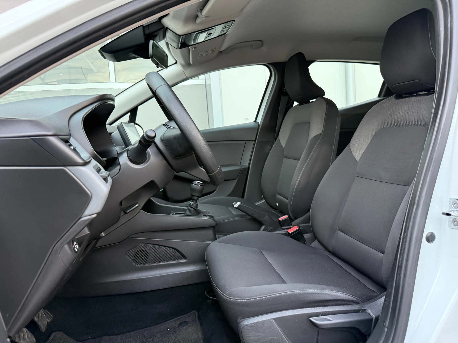 Renault Clio Life 1.0 TCe + газ, снимка 11 - Автомобили и джипове - 53964271