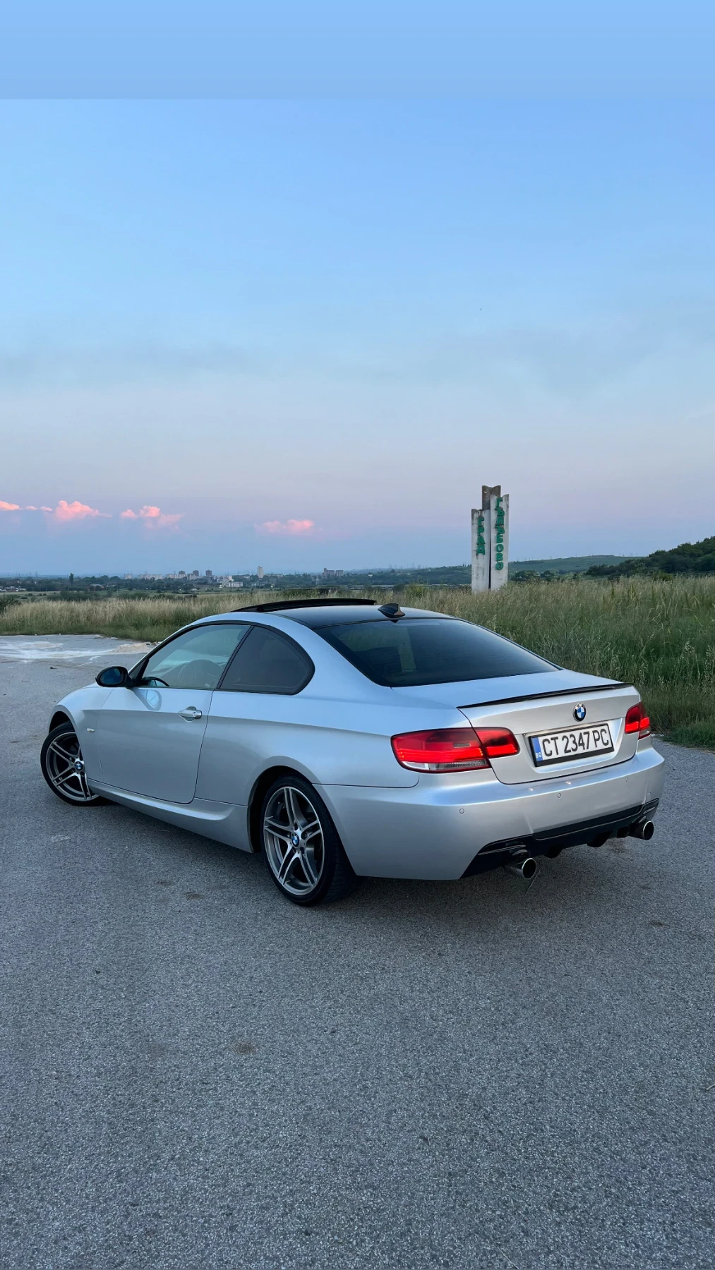 BMW 320 LOGIC7/RECARO/M PACK/335OPTIC/NAVI, снимка 5 - Автомобили и джипове - 54860158