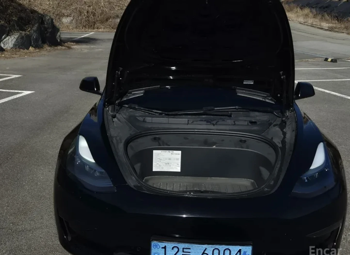 Tesla Model 3 LONG RANGE* DUAL MOTOR* AWD* SMART KEY* SUNROOF* N, снимка 6 - Автомобили и джипове - 54021266