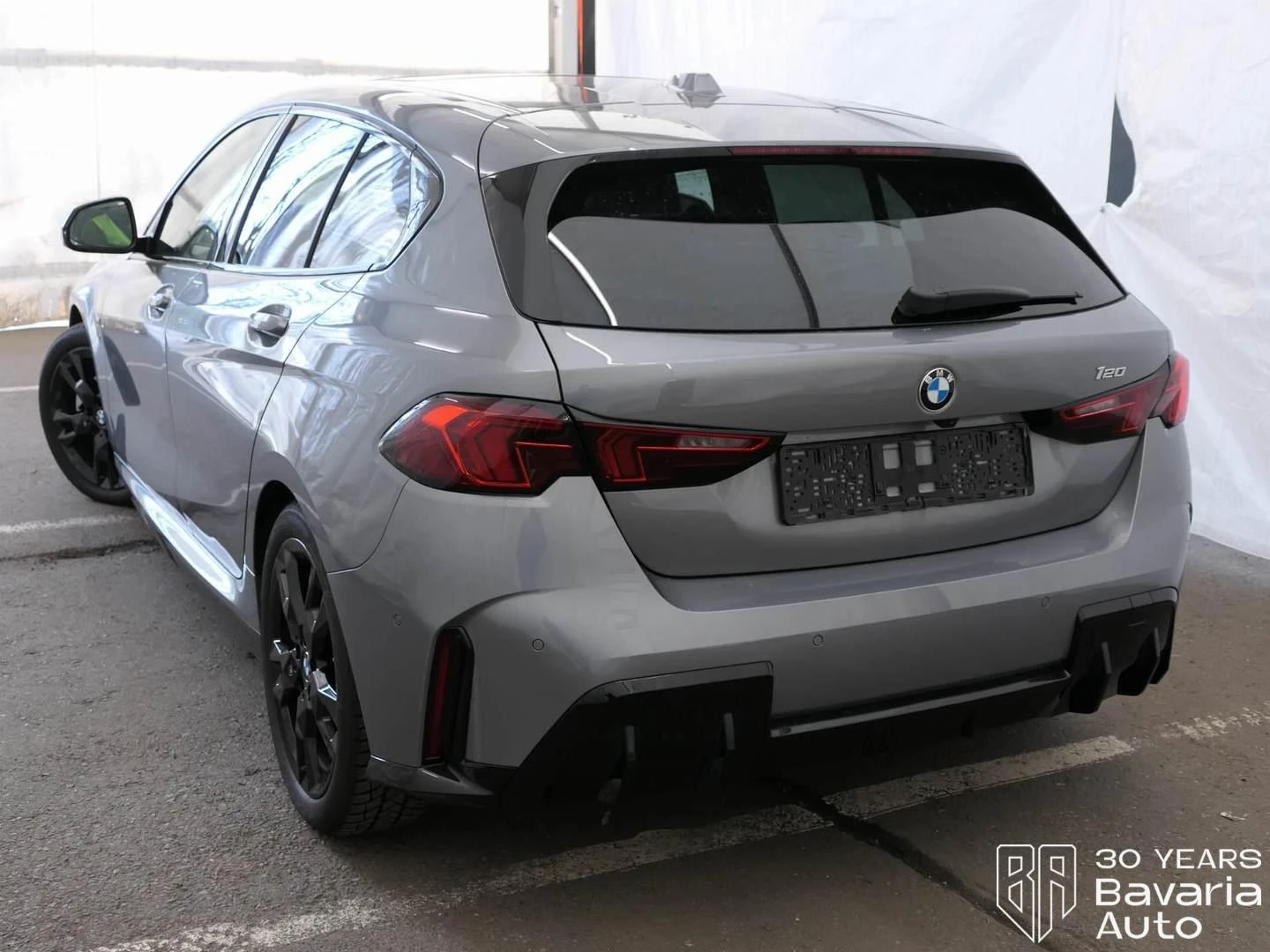 BMW 120 M Sport Paket Steptronic, снимка 2 - Автомобили и джипове - 54044536