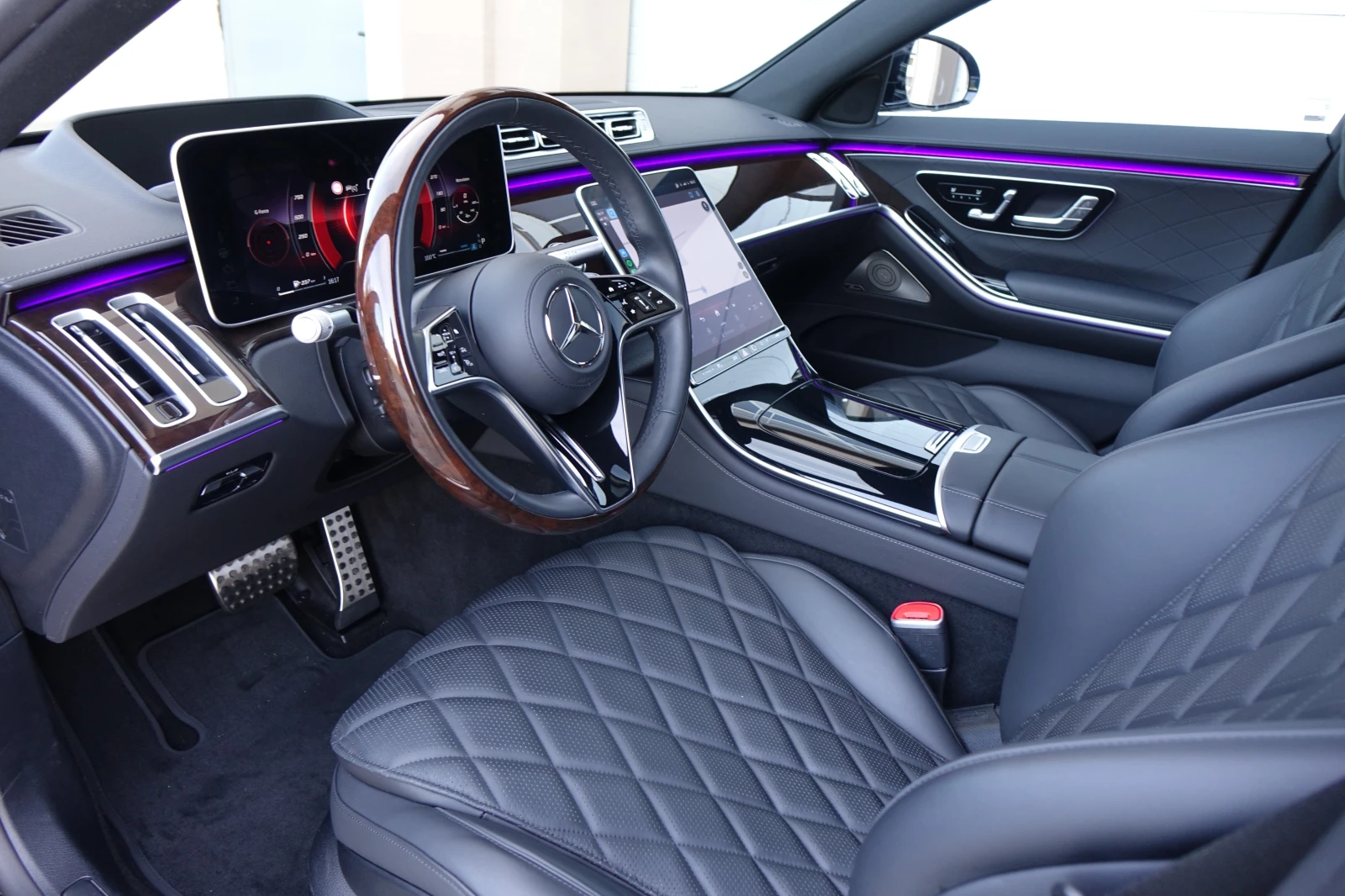 Mercedes-Benz S 450 4MATIC* AMG* 3 TV* EXCLUSIVE* LONG* , снимка 8 - Автомобили и джипове - 54065003