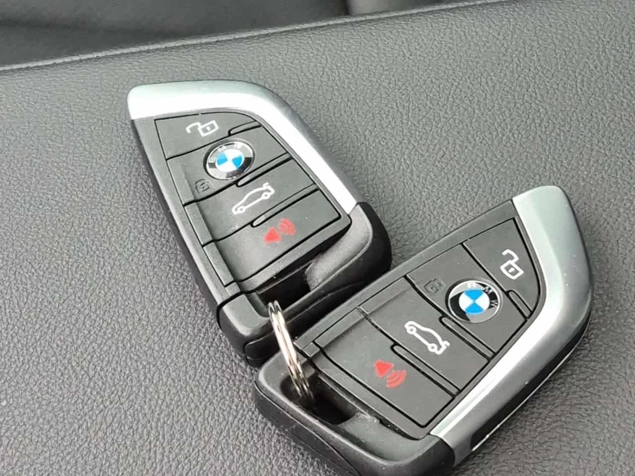 BMW i4 EDRIVE40| PANORAMA| 2 KЛЮЧА| CARFAX| , снимка 17 - Автомобили и джипове - 54069606