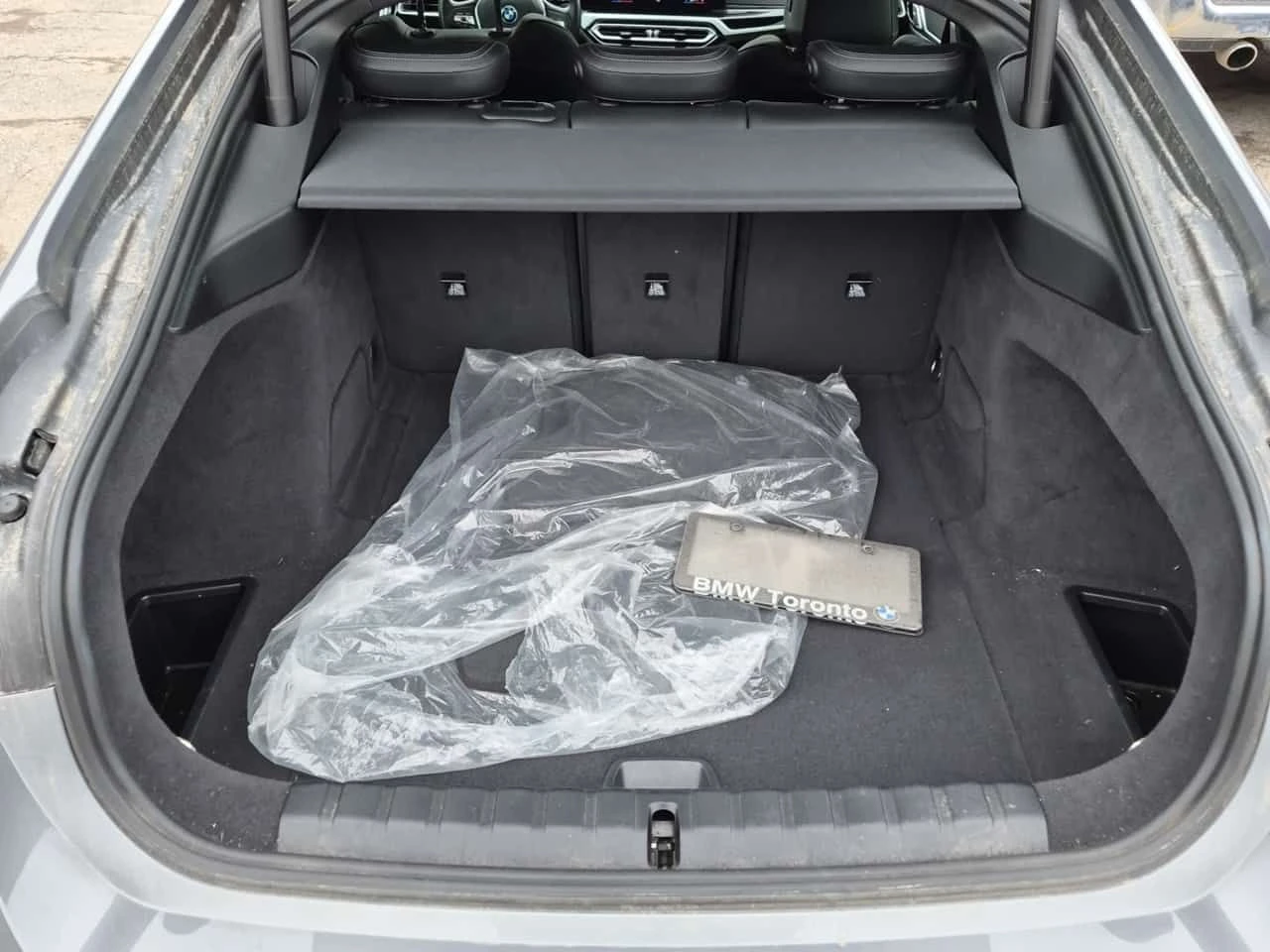 BMW i4 EDRIVE40| PANORAMA| 2 KЛЮЧА| CARFAX| , снимка 13 - Автомобили и джипове - 54069606