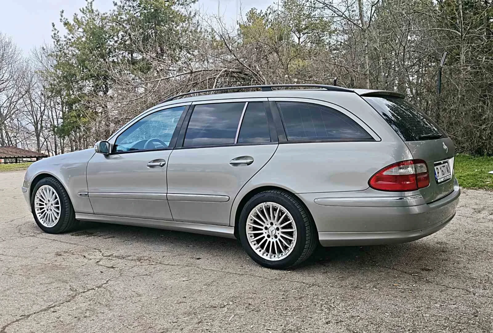 Mercedes-Benz E 320 3.2 CDI, снимка 3 - Автомобили и джипове - 54095400