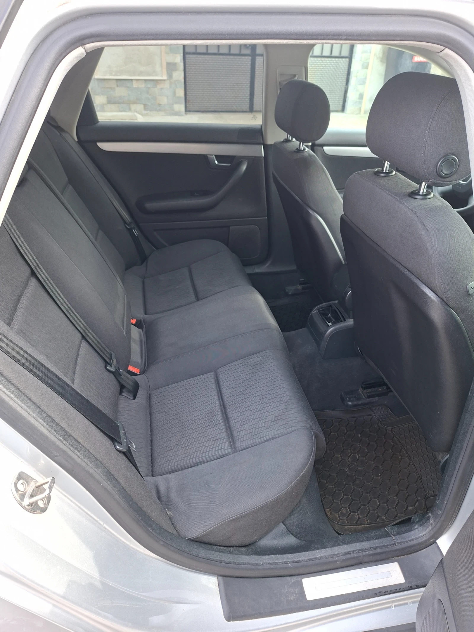 Audi A4 8 клапана, снимка 6 - Автомобили и джипове - 54127586