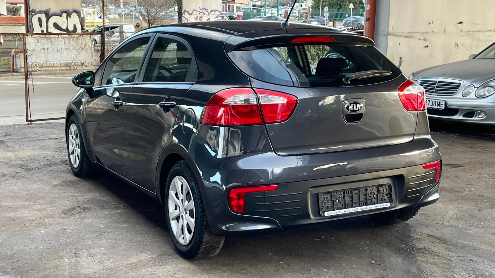 Kia Rio, снимка 6 - Автомобили и джипове - 54133607