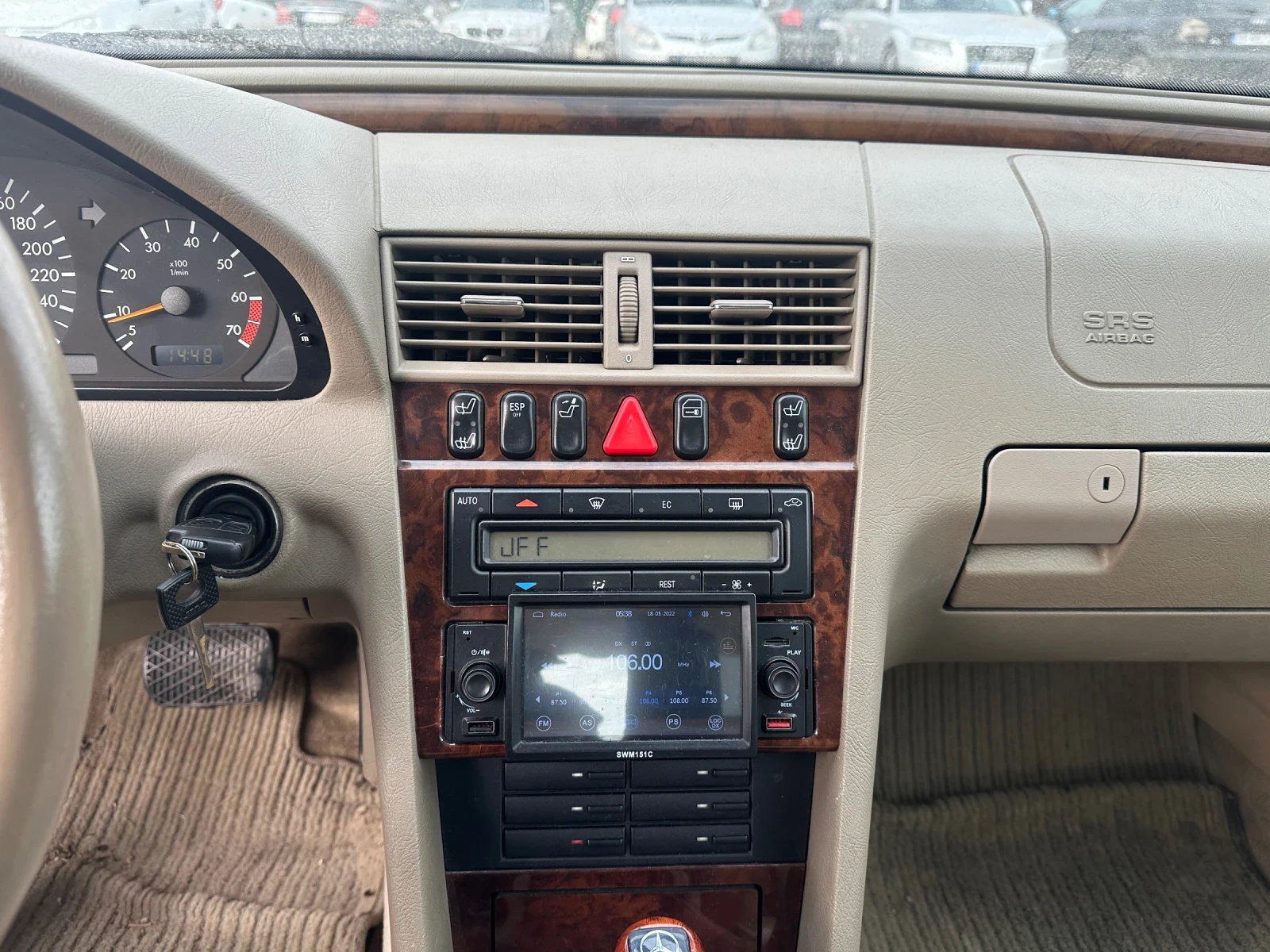 Mercedes-Benz C 280 Автоматик, климатик, 197к.с., снимка 7 - Автомобили и джипове - 54246841