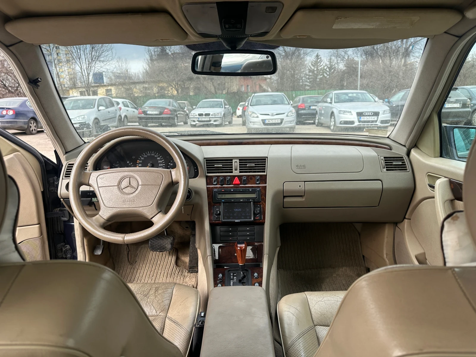 Mercedes-Benz C 280 Автоматик, климатик, 197к.с., снимка 5 - Автомобили и джипове - 54246841