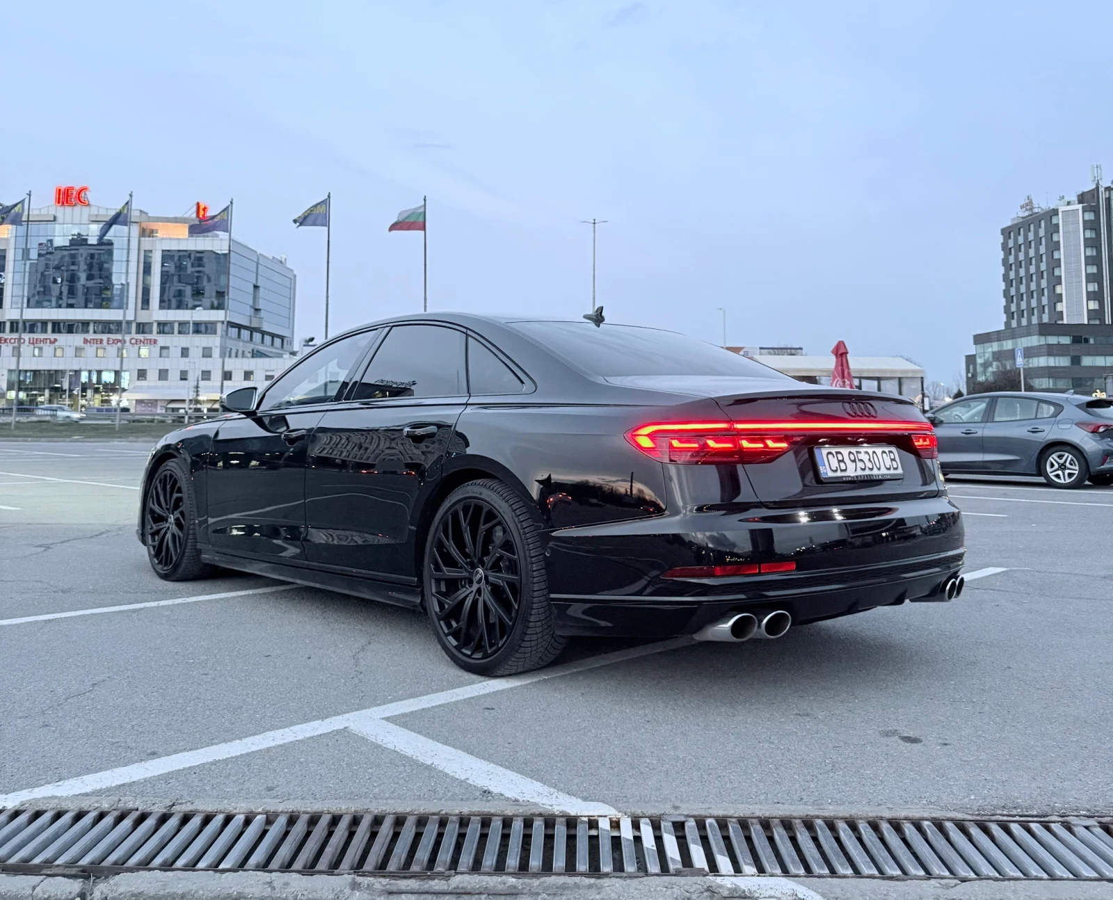 Audi S8 Ceramic, снимка 5 - Автомобили и джипове - 55098136