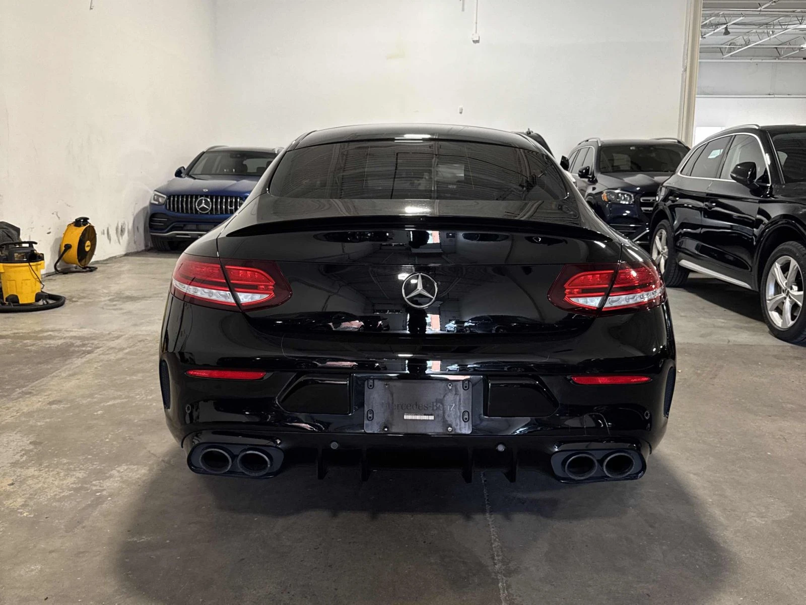 Mercedes-Benz C 43 AMG AMG-pkg* Night-pkg* Burmester* 360* Blind Spot* Ke, снимка 4 - Автомобили и джипове - 55614311