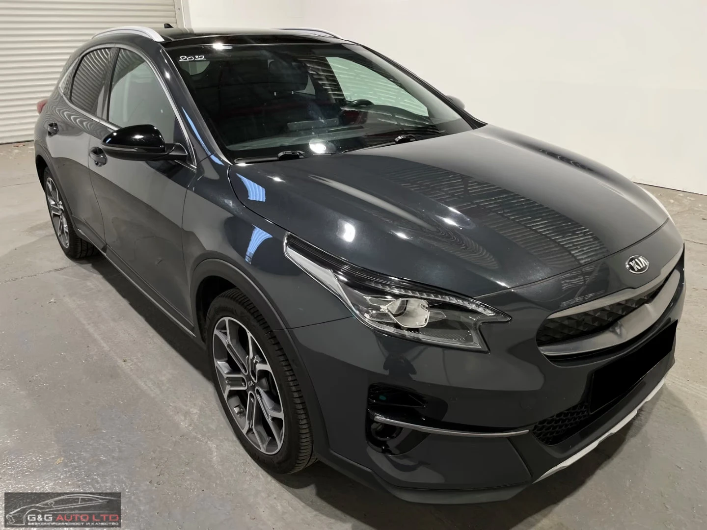 Kia XCeed PHEV/141HP/PLATINUM/PANO/CAM/MEMO/LED/CPLAY/595q