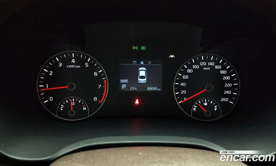 Kia K5 2.0 Noblesse, снимка 8 - Автомобили и джипове - 55669070