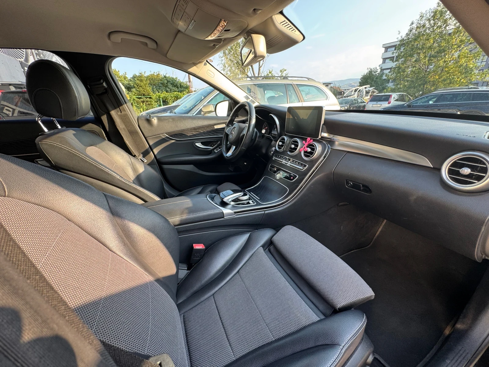 Mercedes-Benz C 220, снимка 14 - Автомобили и джипове - 56066178