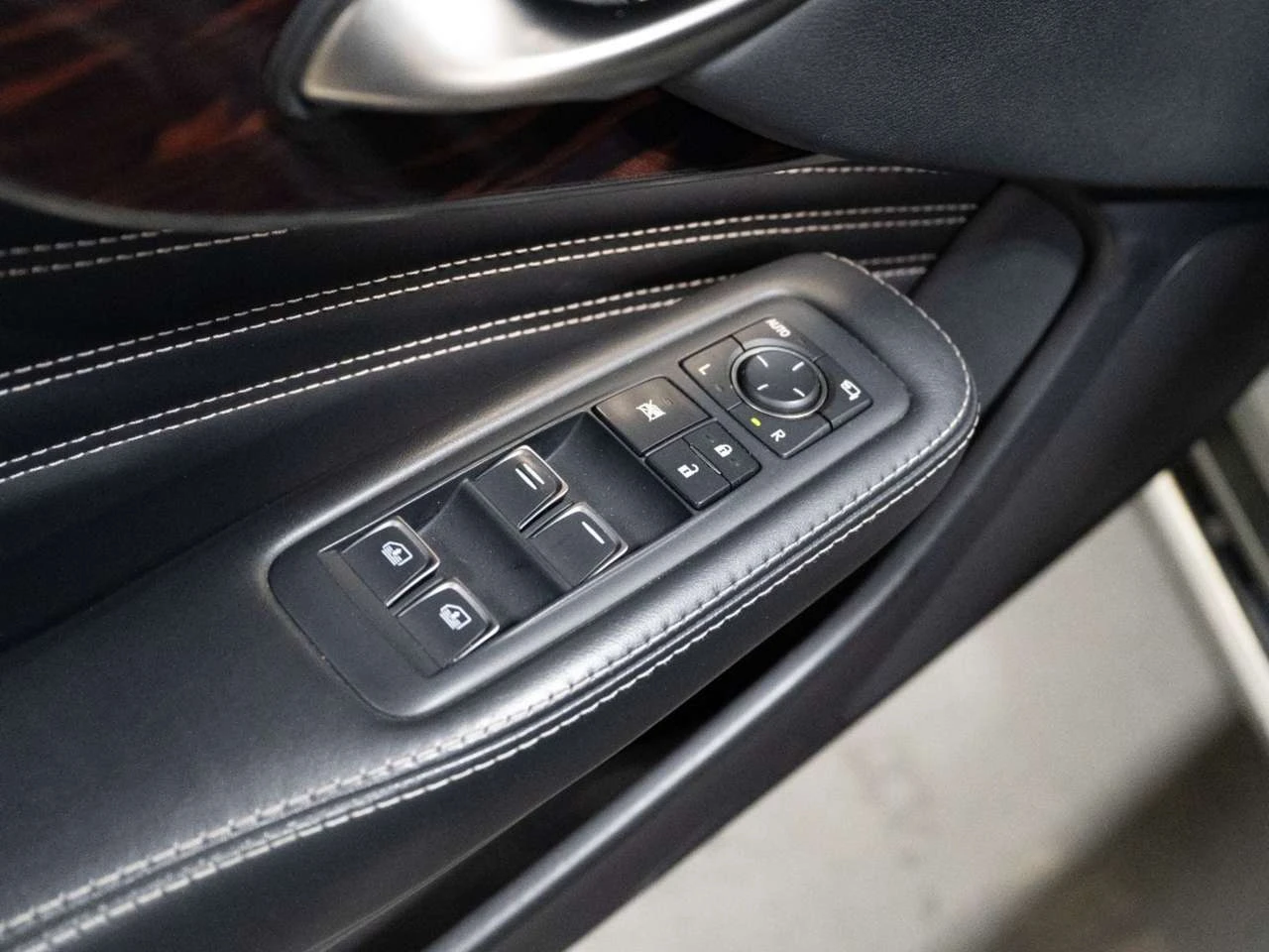 Lexus LS L* LUXURY* ���������* ���������* LANE* ASSIST* 360 | Mobile.bg � ����������� 15