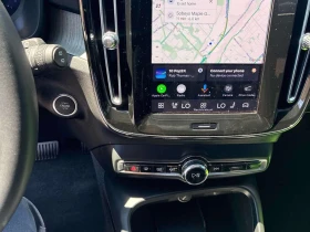 Volvo XC40  Plus Bright Theme / 360 / DISTRONIC / CARFAX , снимка 9