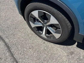Volvo XC40  Plus Bright Theme / 360 / DISTRONIC / CARFAX , снимка 12