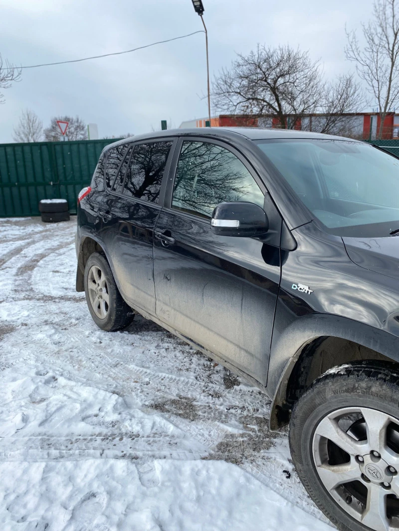 Toyota Rav4 2.2 / 4x4, снимка 4 - Автомобили и джипове - 47433938