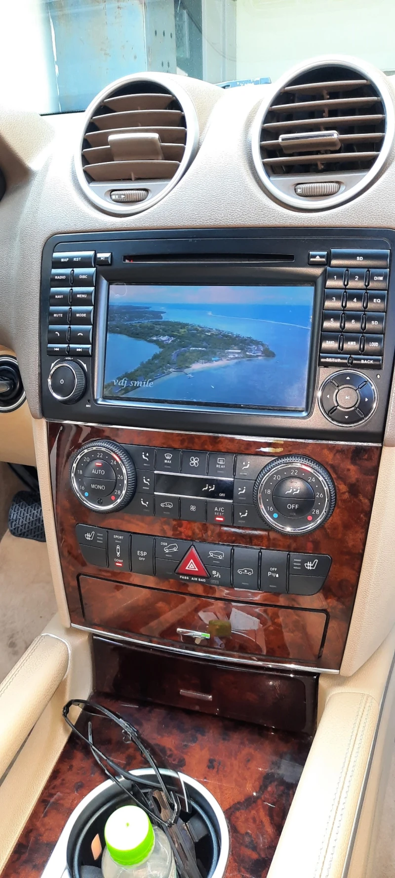 Mercedes-Benz ML 320, снимка 7 - Автомобили и джипове - 52845105