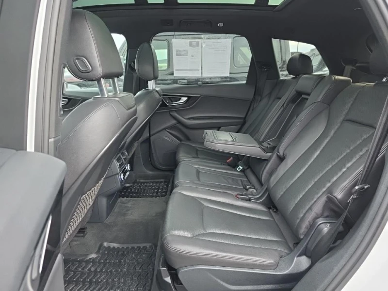 Audi Q7 Premium Plus, снимка 10 - Автомобили и джипове - 52997660